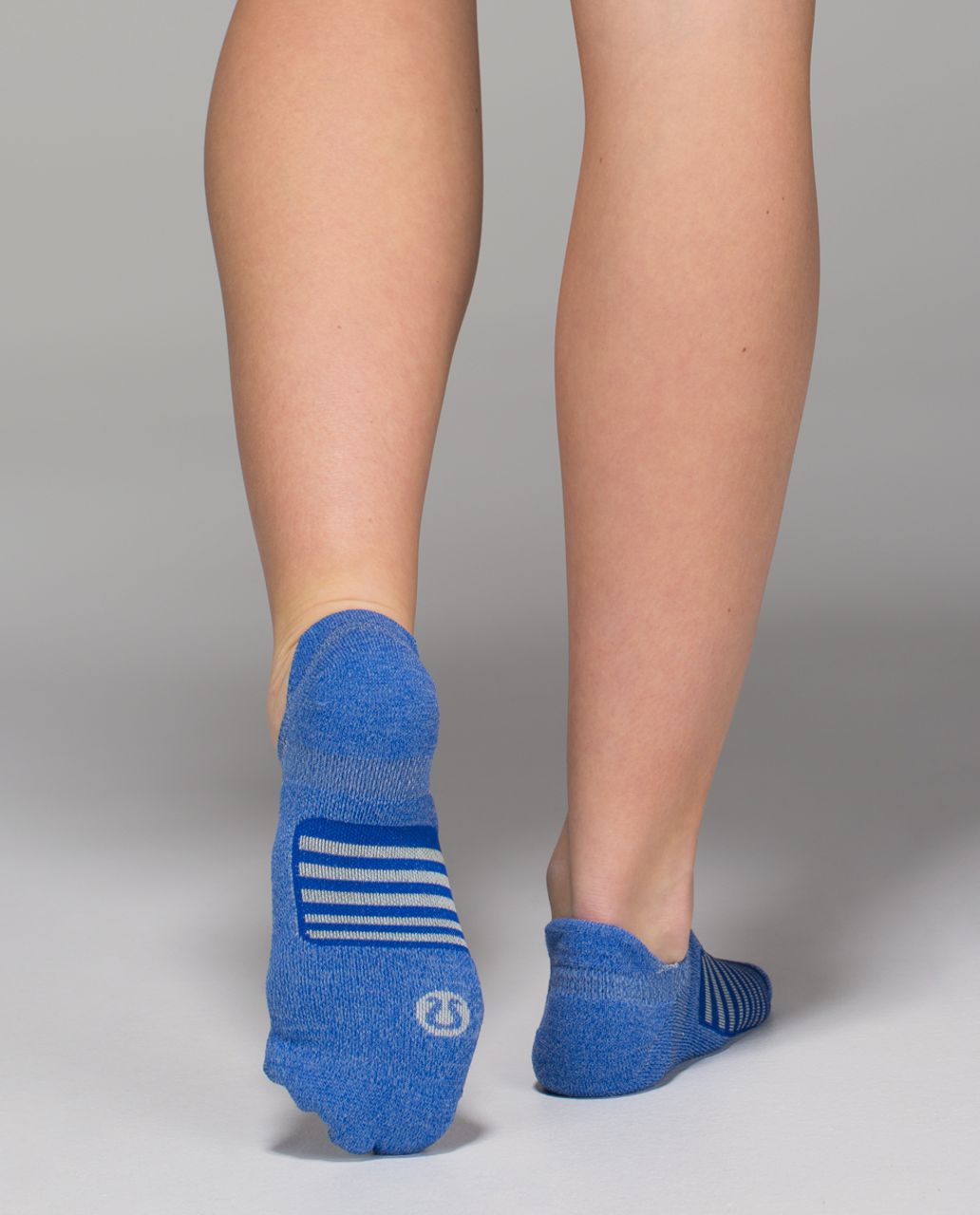 Lululemon Women's Ultimate No Show Run Sock *Silver - Fountain Stripe Harbor Blue Sea Mist