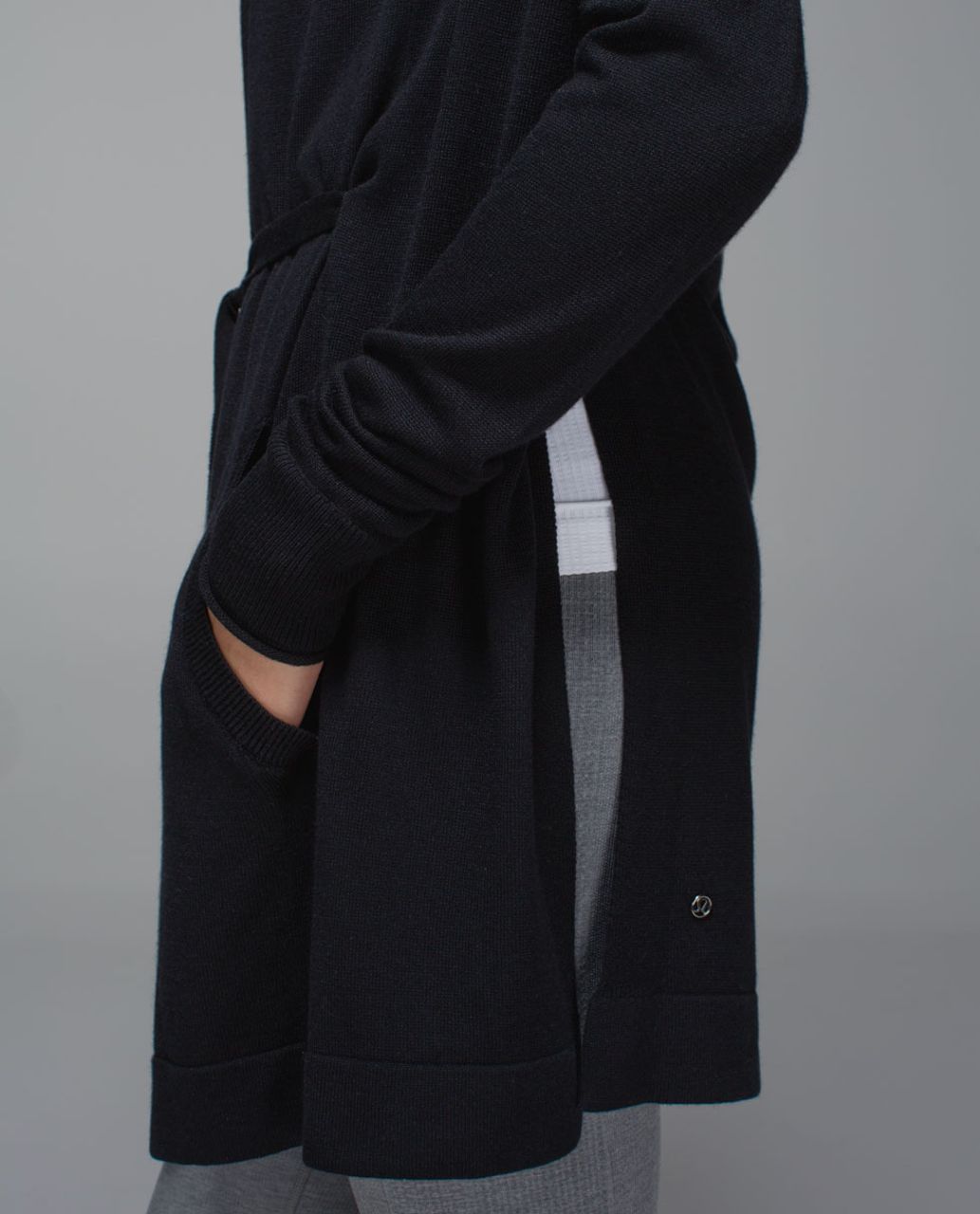 Lululemon Satnam Wrap - Black