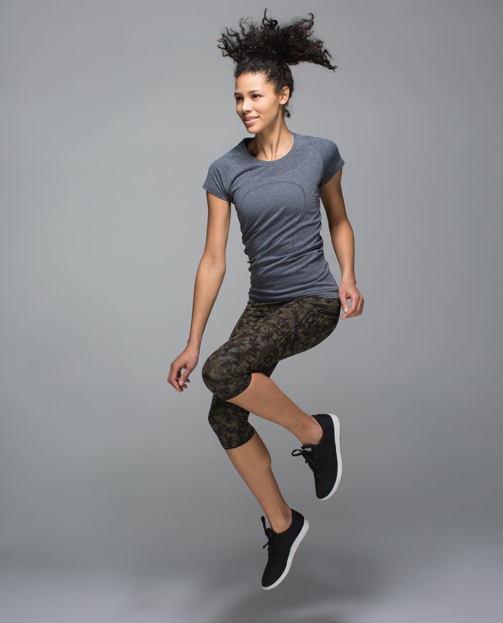 Lululemon Run:  Top Speed Crop *Full-On Luxtreme - Mystic Jungle Fatigue Green Black / Black