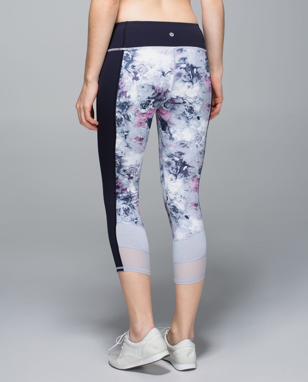 Lululemon If You're Lucky Crop *Full-On Luxtreme - Moody Mirage White Deep Navy / Naval Blue / Silver Fox