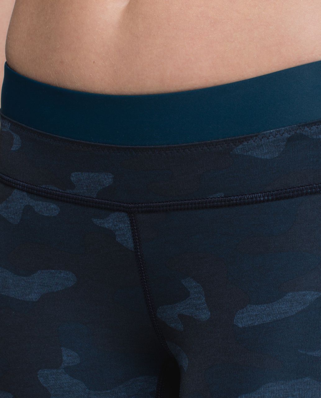 Lululemon Clip-In Short - Heathered Texture Lotus Camo Oil Slick Blue