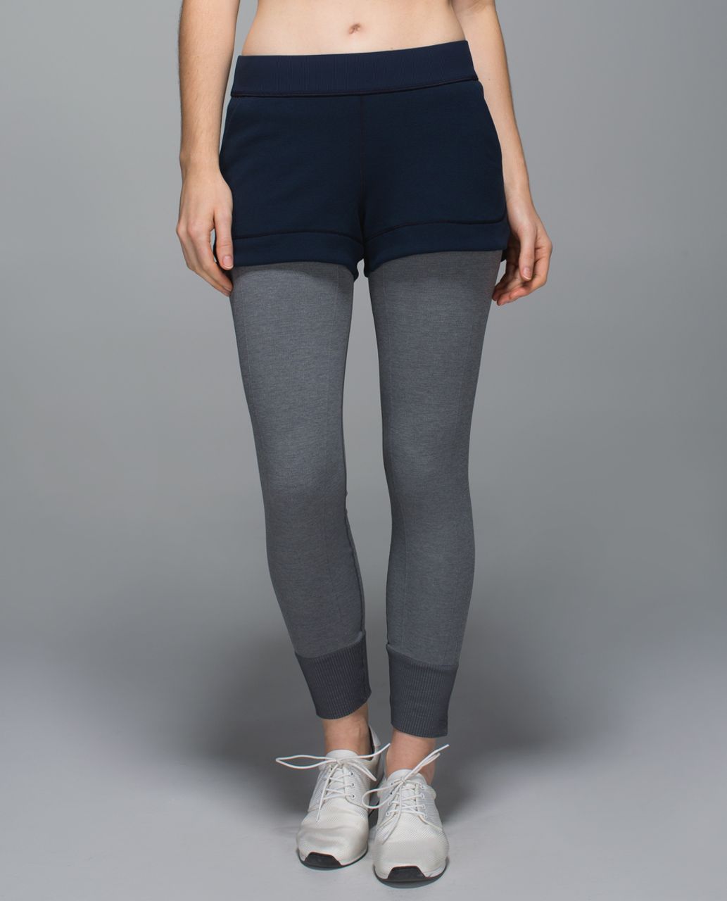 Lululemon Cheek Warmer Short - Inkwell