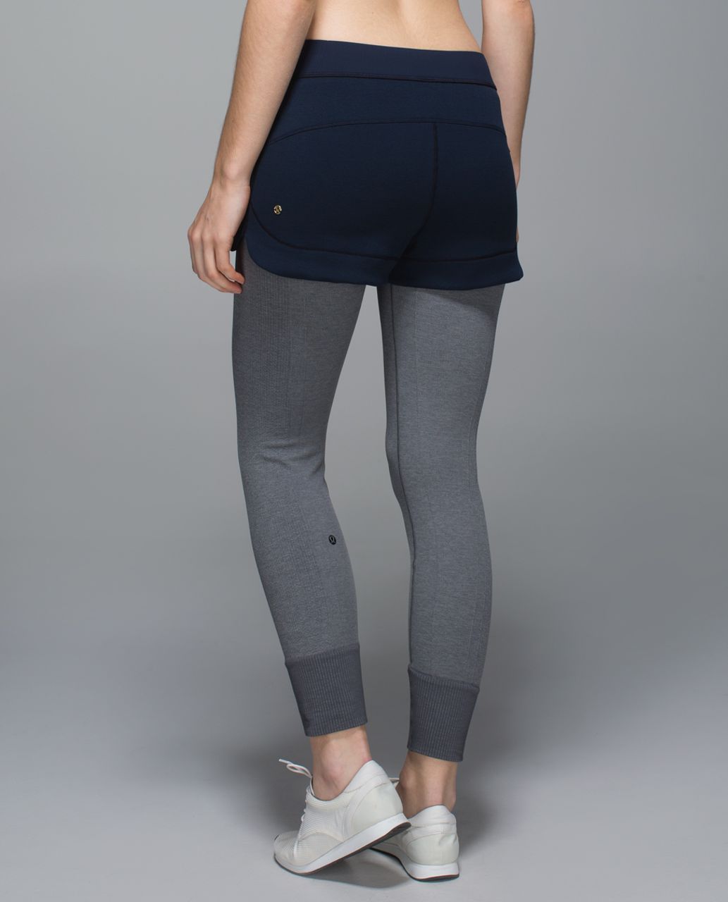 Lululemon Cheek Warmer Short - Inkwell