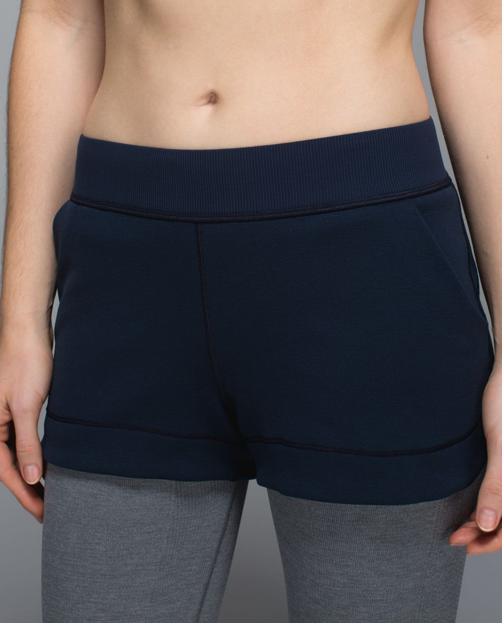 Lululemon Cheek Warmer Short - Inkwell