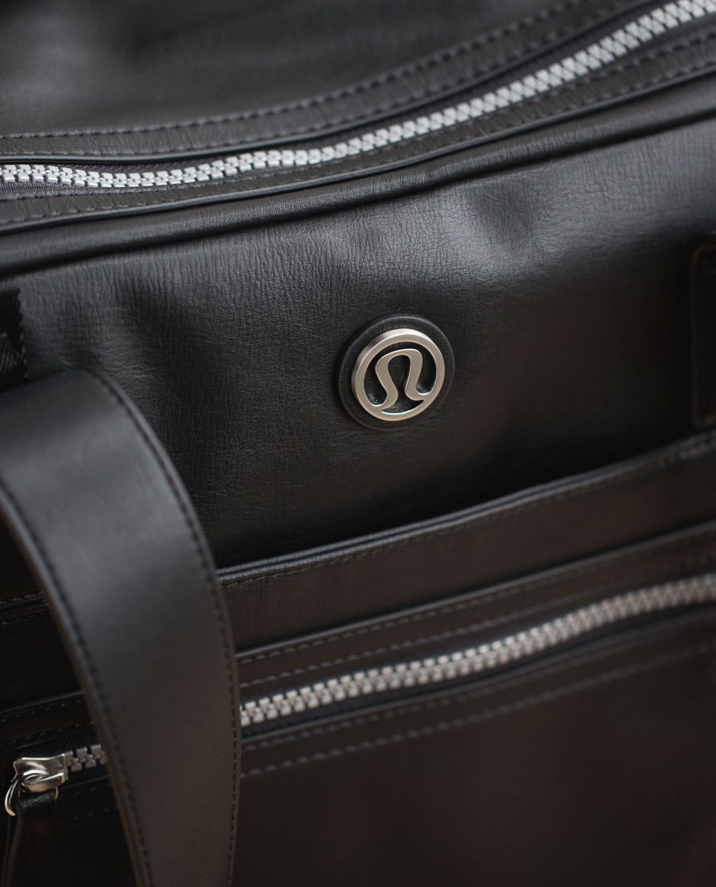 Lululemon Sweat & Go Bag - Black