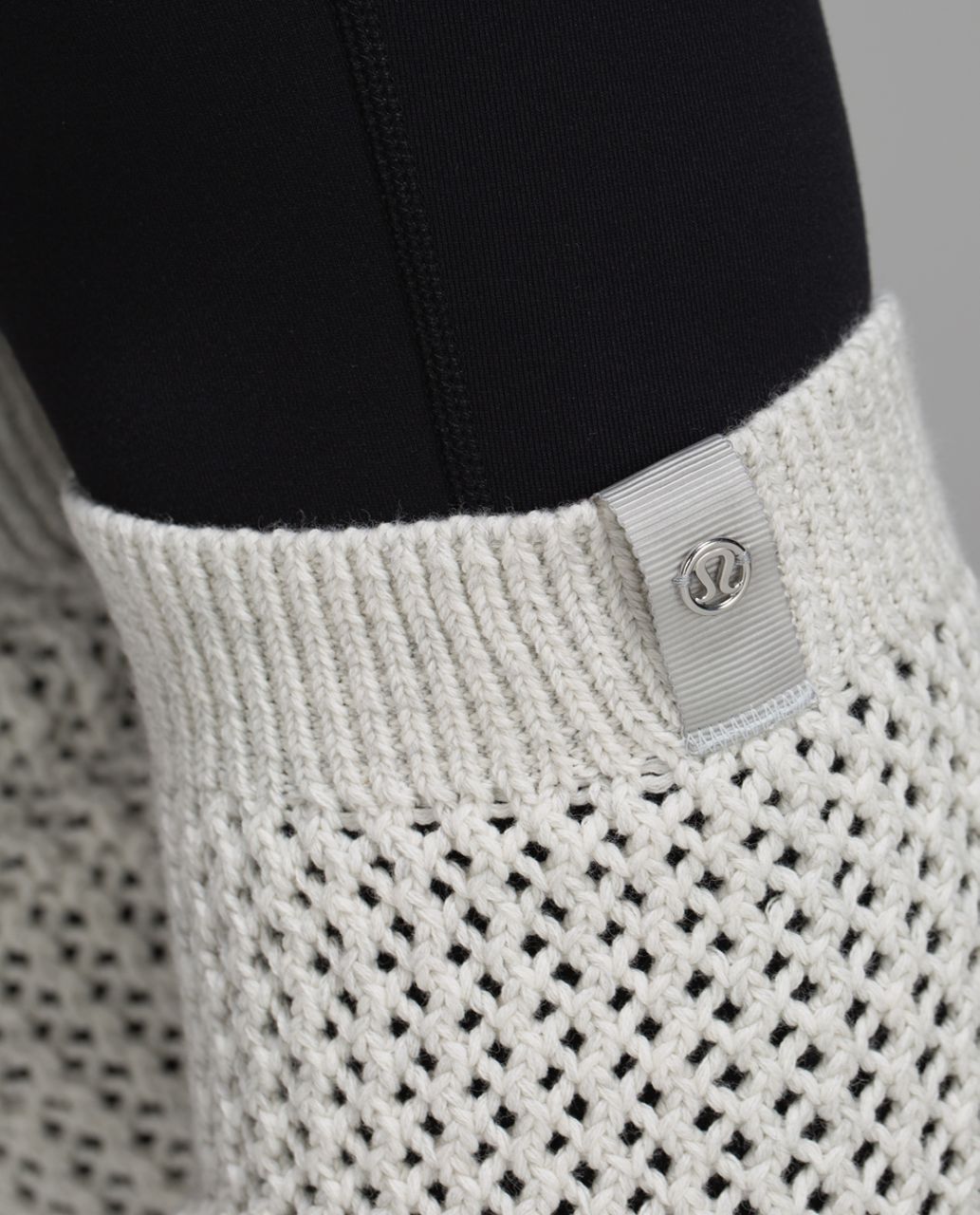 Lululemon Mind Your Practice Leg Warmer - Silver Spoon / White