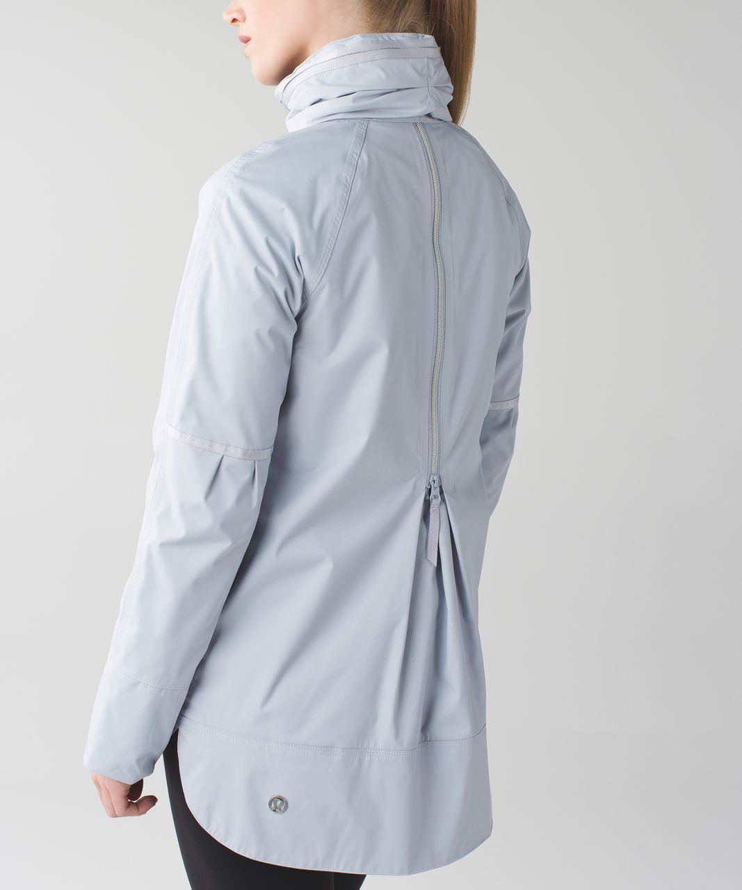 Lululemon Fo Drizzle Jacket - Silver Fox - lulu fanatics