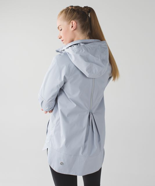 Lululemon Fo Drizzle Jacket - Fatigue Green - lulu fanatics