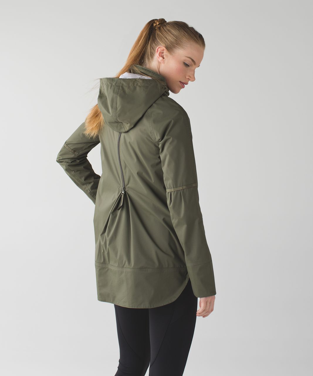 Lululemon Fo Drizzle Jacket - Fatigue Green