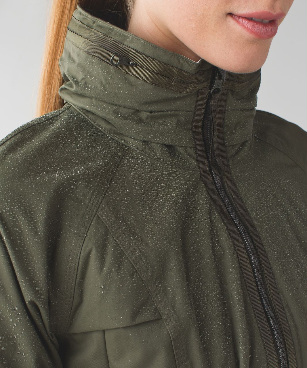 Lululemon Fo Drizzle Jacket - Fatigue Green