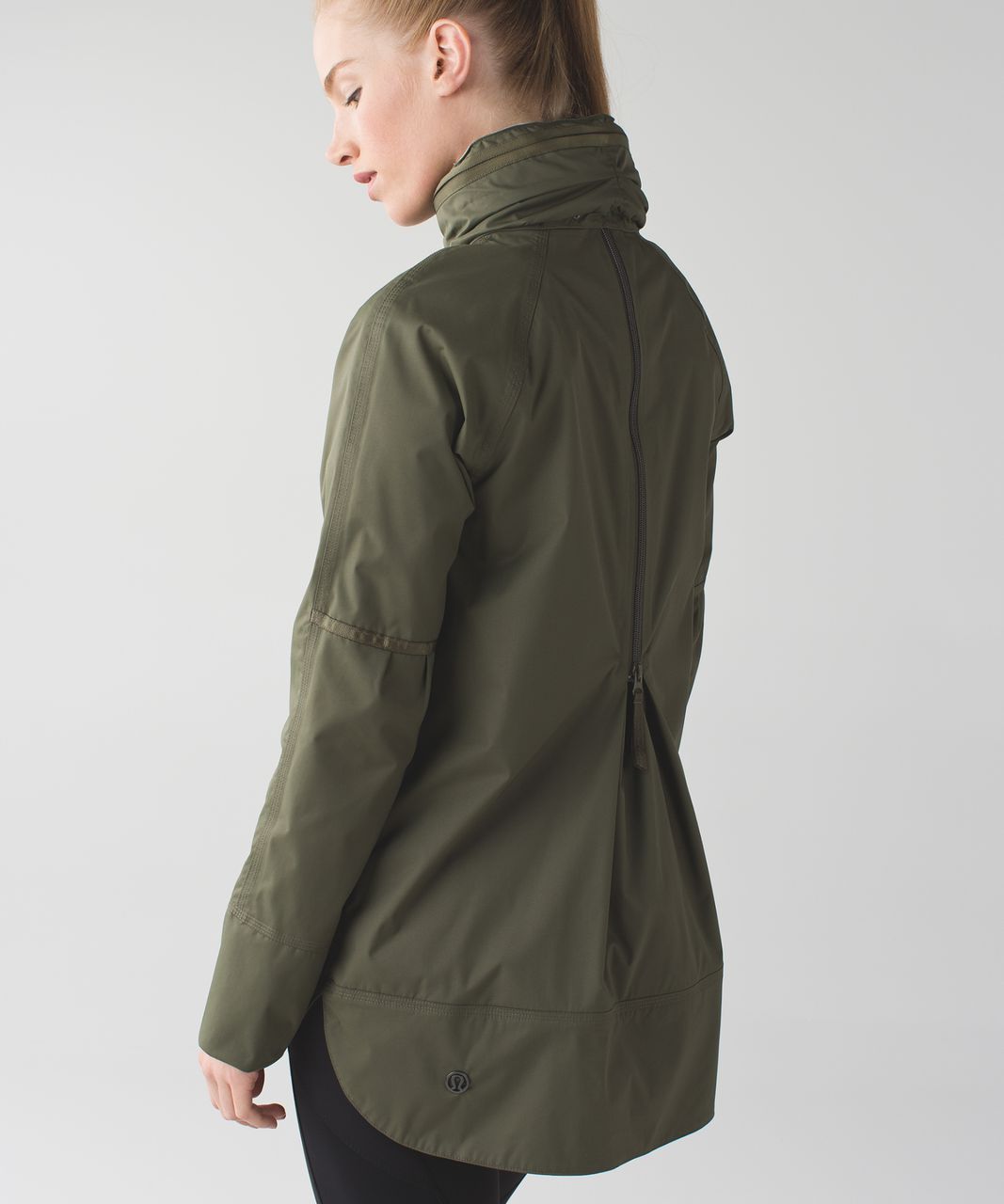 Lululemon Fo Drizzle Jacket - Fatigue Green