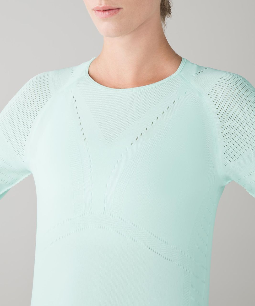 Lululemon Light Speed Long Sleeve - Sea Mist