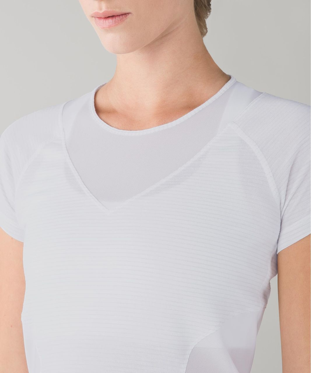 Lululemon Mesh With Me Short Sleeve - Heathered White /  White