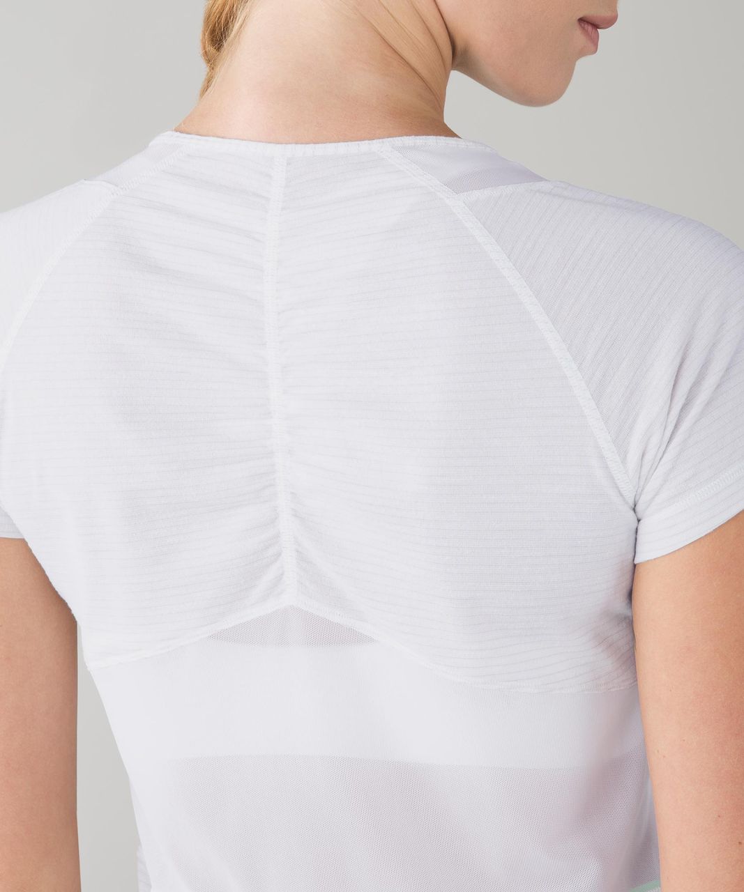 Lululemon Mesh With Me Short Sleeve - Heathered White /  White