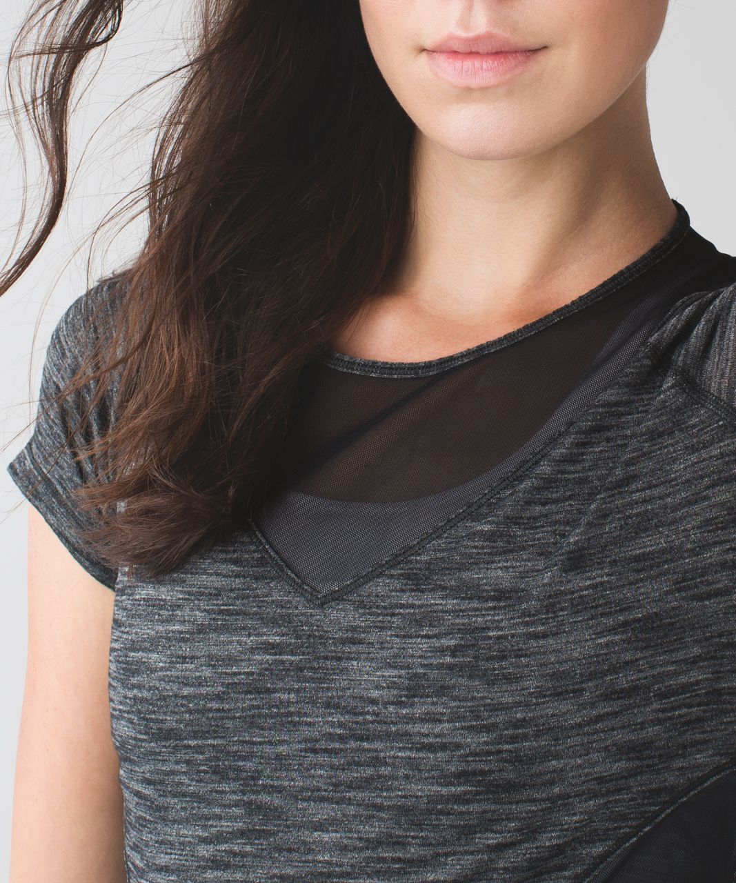 Lululemon Mesh With Me Short Sleeve - Heathered Black /  Black