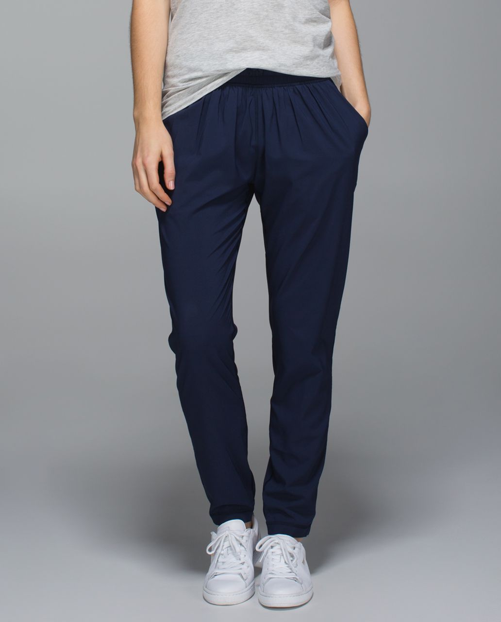 Lululemon Utilitech Pull-On Classic-Fit Pant 30 - Classic Navy - lulu  fanatics