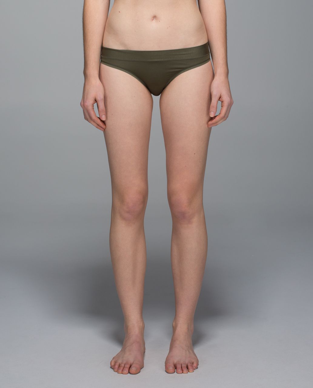 Lululemon Mula Bandhawear Thong - Fatigue Green