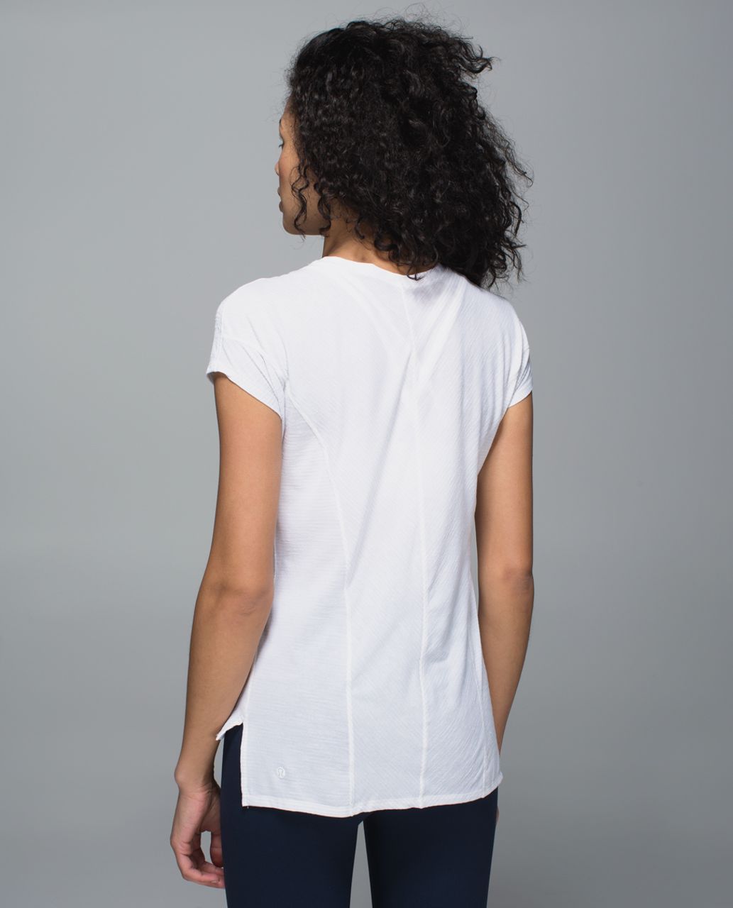 Lululemon Retreat Tee - Heathered White /  White