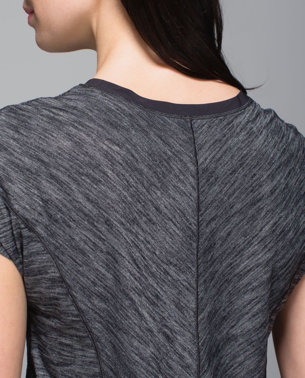 Lululemon Retreat Tee - Heathered Black /  Black