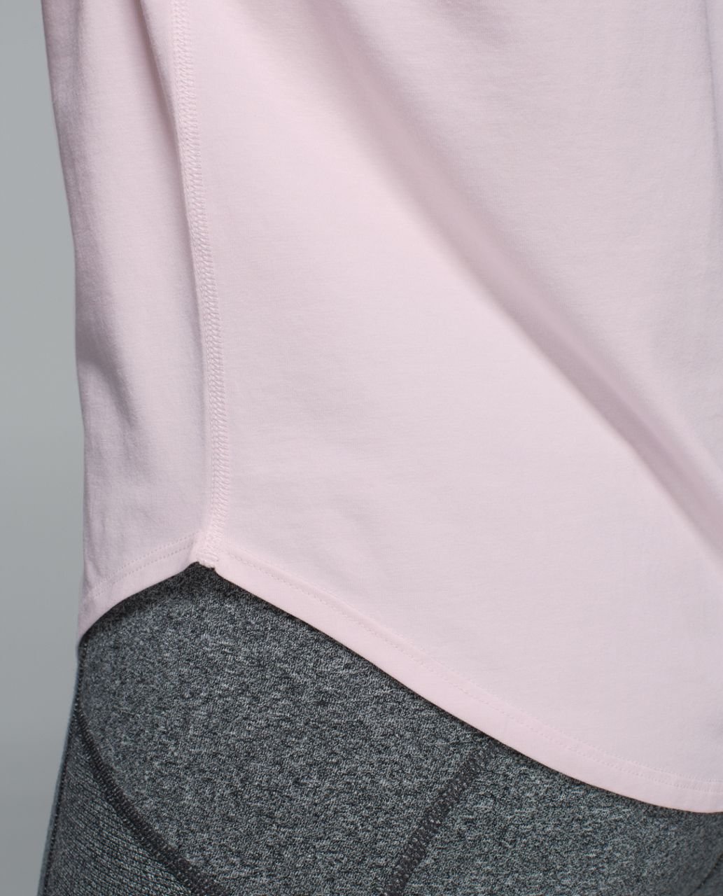 Lululemon Weekend Short Sleeve - Neutral Blush