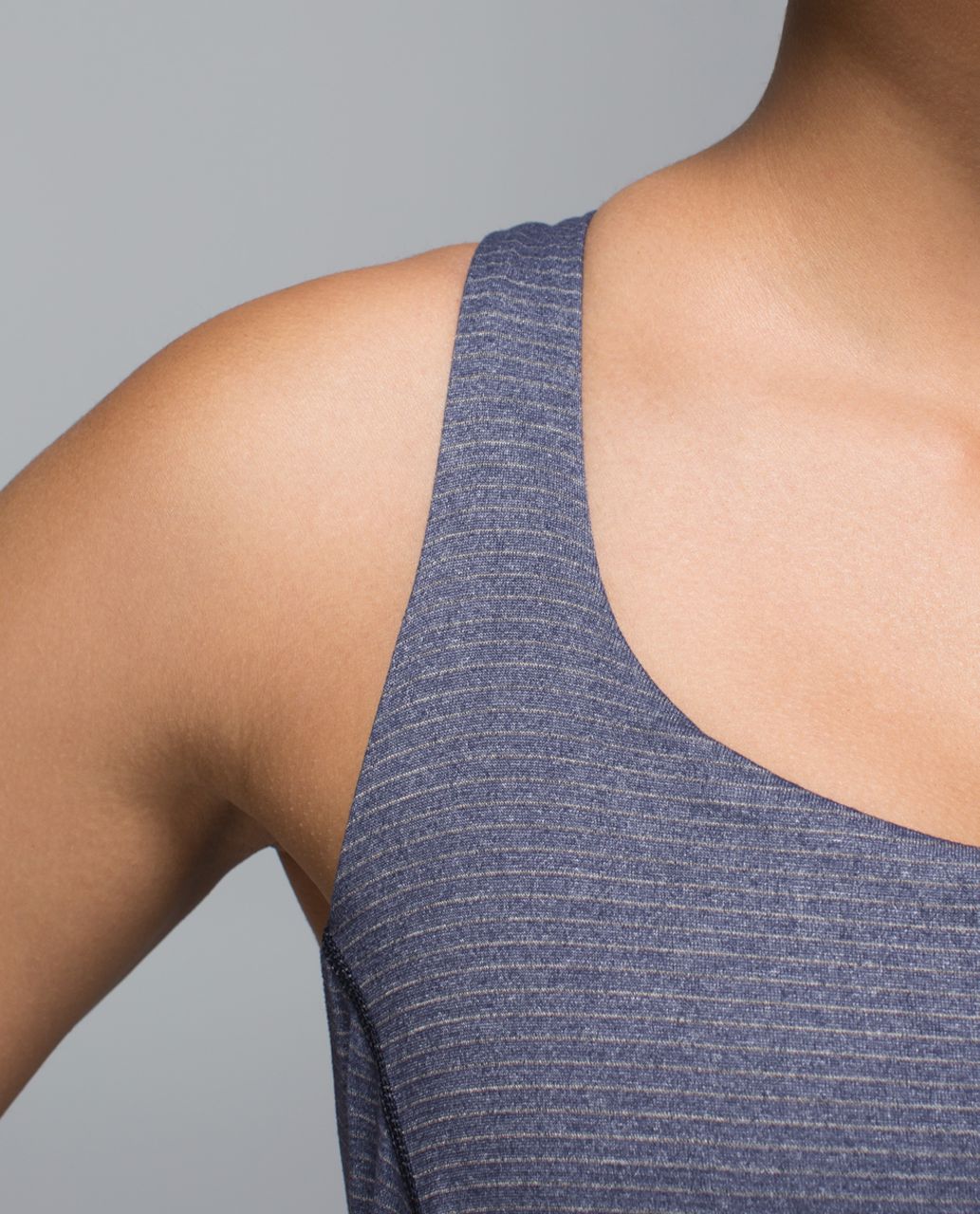 Lululemon Wild Tank - Heathered Deep Navy / Star Crushed Silver Fox Deep Navy