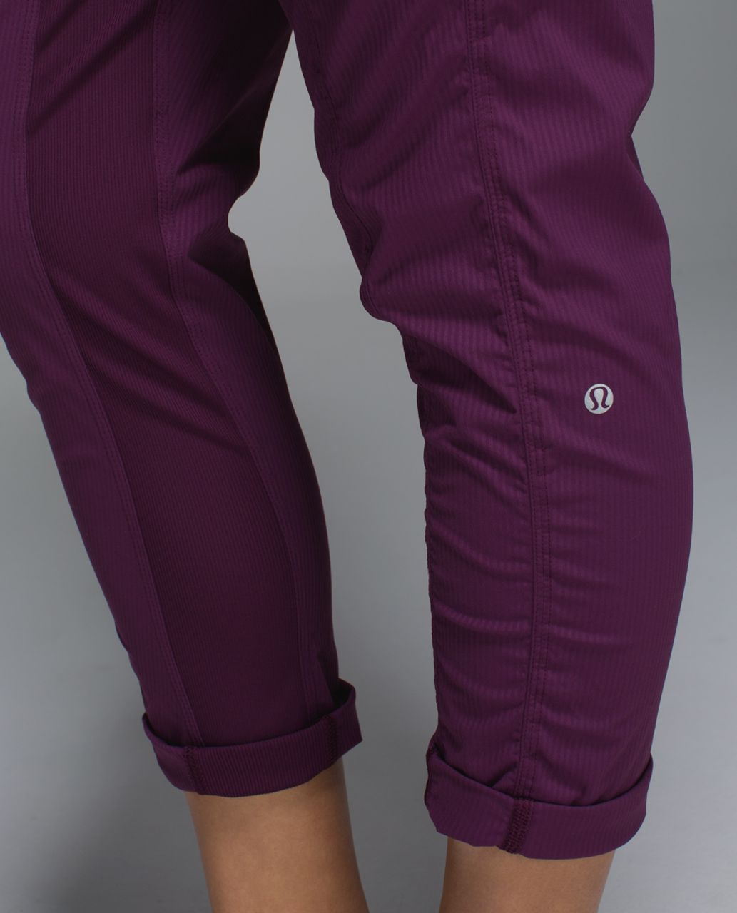 Lululemon Street To Studio Pants Plum Purple Size 4 - $60 (38% Off Retail)  - From Bailey