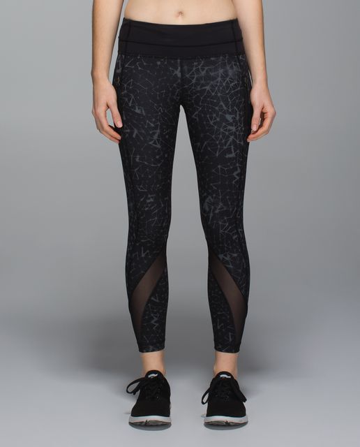 Lululemon Inspire Crop in Heathered Textured Lotus Camo Oil Slick  Blue/Inkwell - My Superficial Endeavors