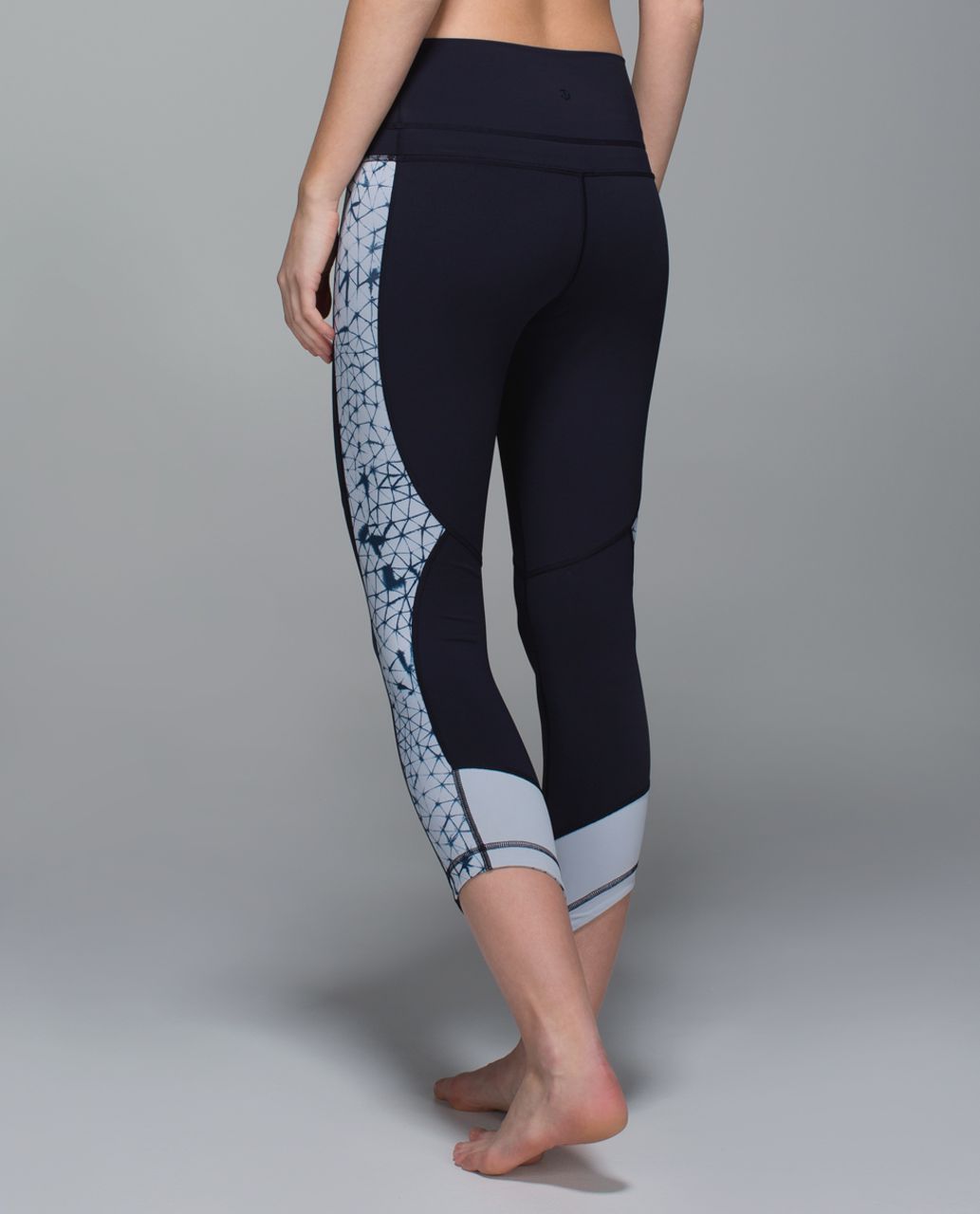 lululemon Up The Pace Flowabunga Legging floral black white Yoga pants Crop  4