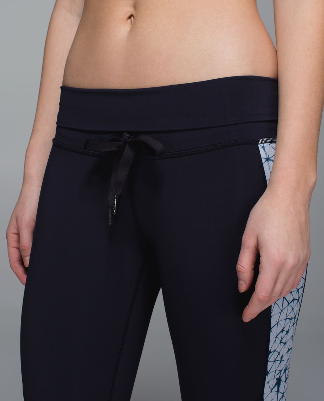 Lululemon Retreat 7/8 Pant - Naval Blue / Star Crushed Silver Fox Deep Navy