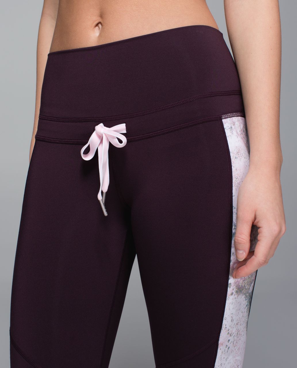 Lululemon Retreat 7/8 Pant - Black Cherry / Sugar Crush Multi