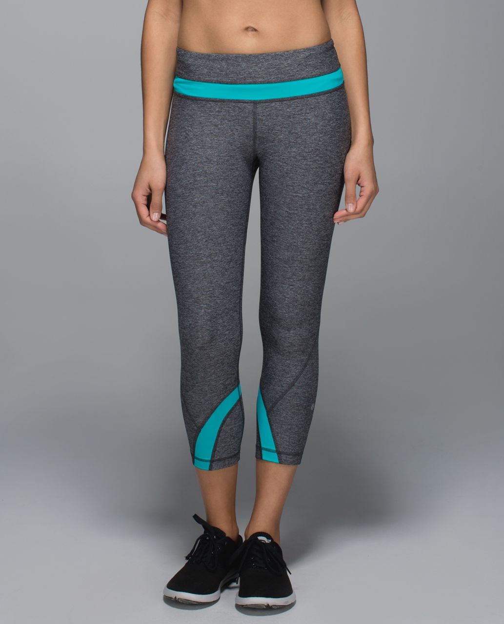 Lululemon Run Inspire Crop II *All Luxtreme 6 Heathered Deep Coal / Fa14  Quilt 31 / Deep Coal Leggings