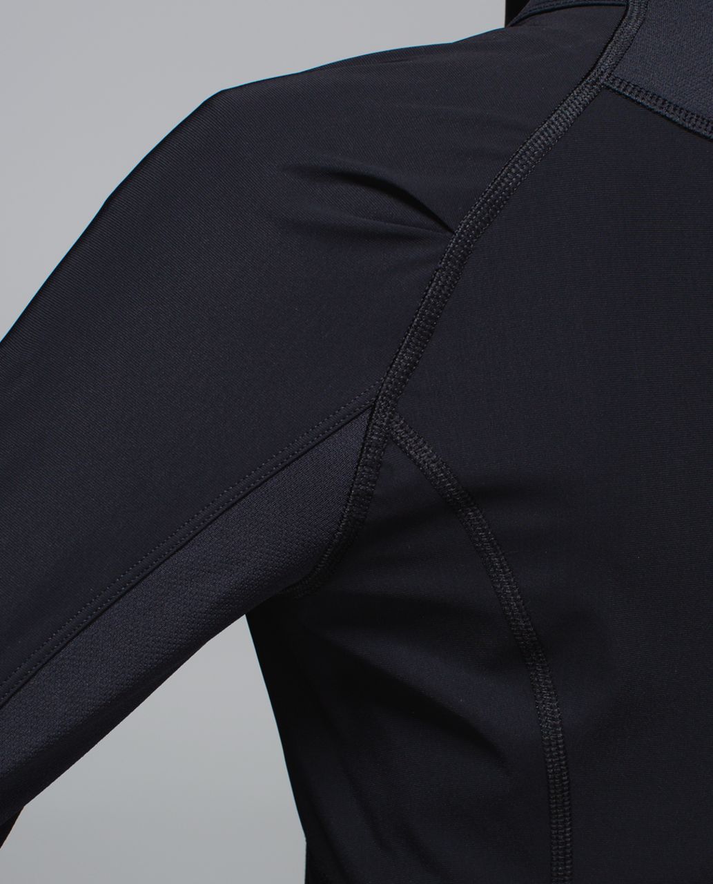 Lululemon Trail Bound 1/2 Zip - Black - lulu fanatics