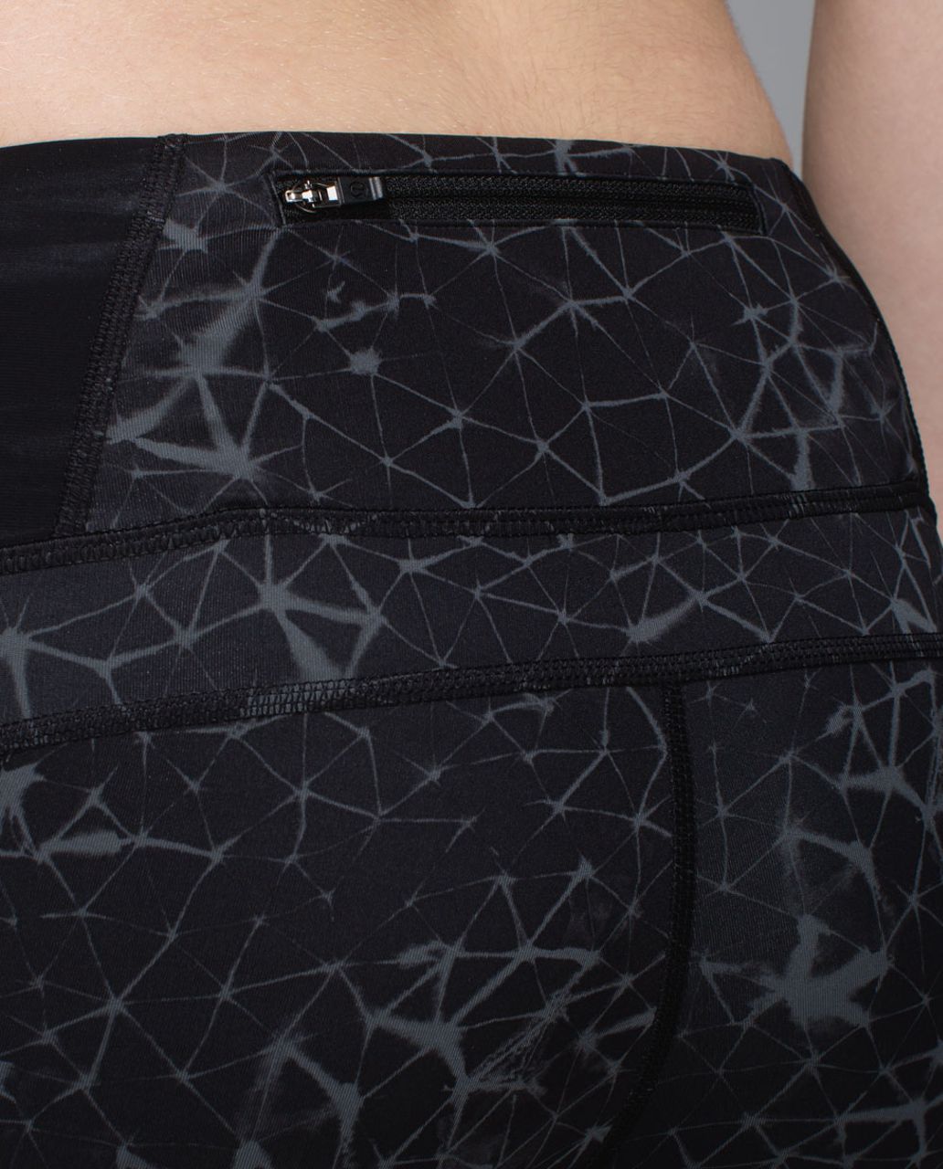 Lululemon Trail Bound 7/8 Tight *Full-On Luxtreme - Star Crushed Coal Black / Black