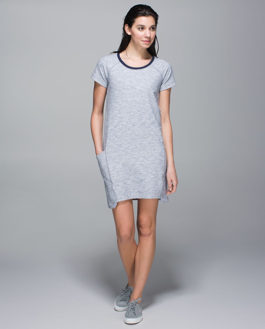 Lululemon Cut Above Dress - Heathered Space Dyed Gris / Deep Navy