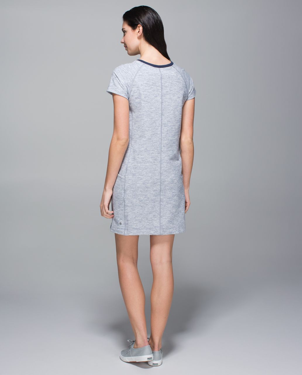 Lululemon Cut Above Dress - Heathered Space Dyed Gris / Deep Navy