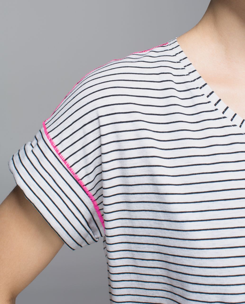 Lululemon Weekend Short Sleeve - Parallel Stripe Heathered White Heathered Black