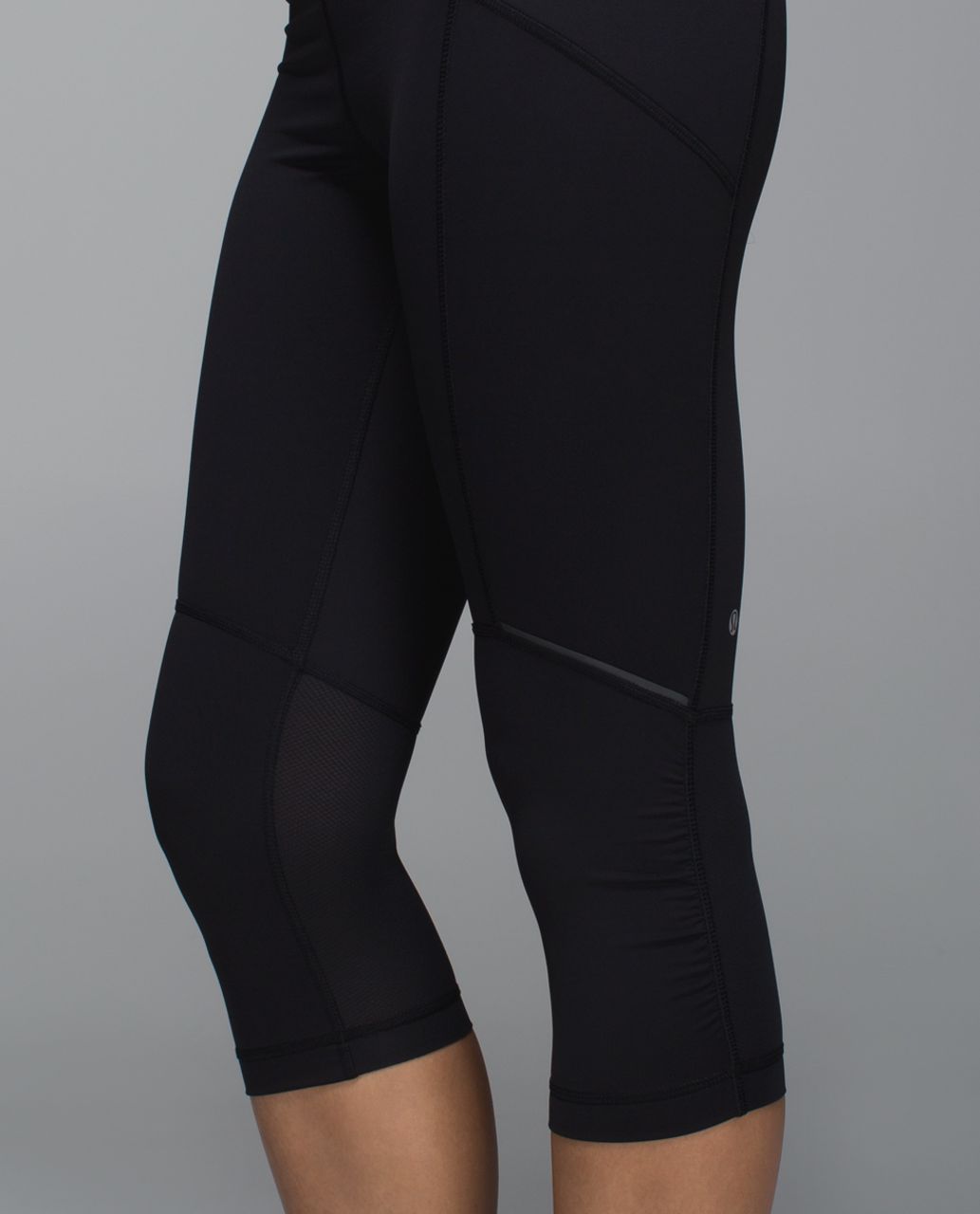 Lululemon Stash It Crop - Black