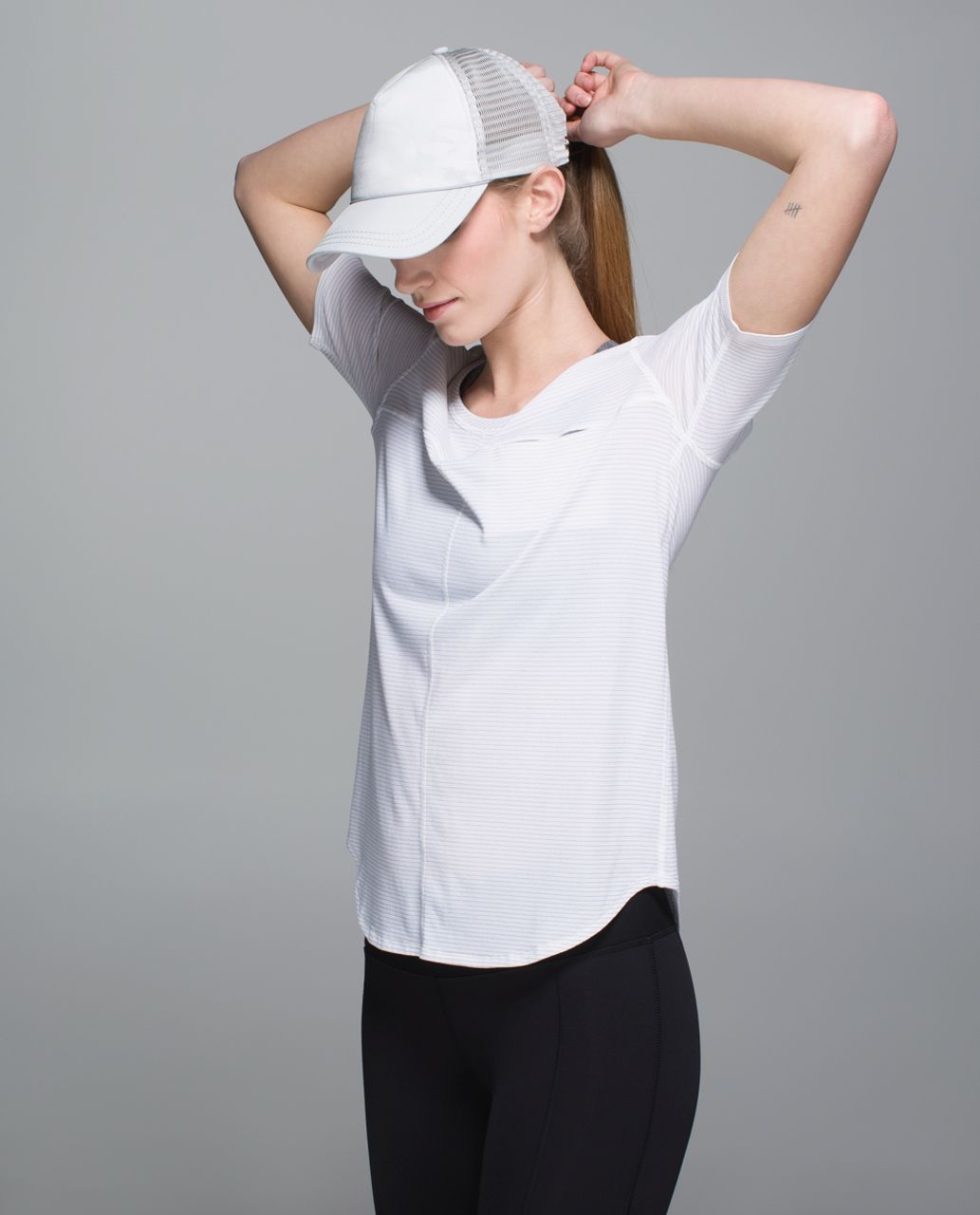 Lululemon WhatSUP Hat - Nimbus Puff White Silver Spoon