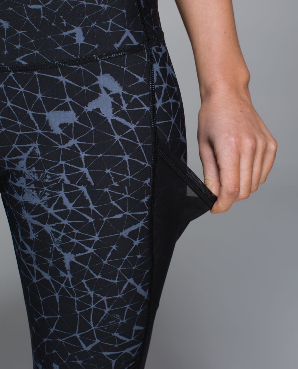 Lululemon Water:  Sea-Me Run Crop - Star Crushed Coal Black / Black