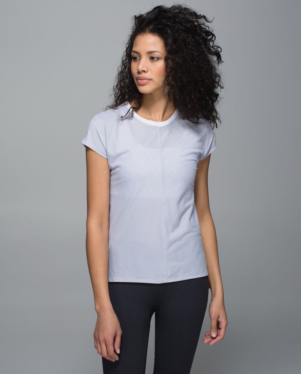 Lululemon Retreat Tee - Heathered Silver Fox / Silver