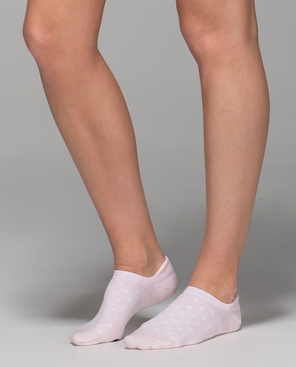 Lululemon Women's Ultimate No Show Run Sock *Ergo Toes - Polka Dot ...