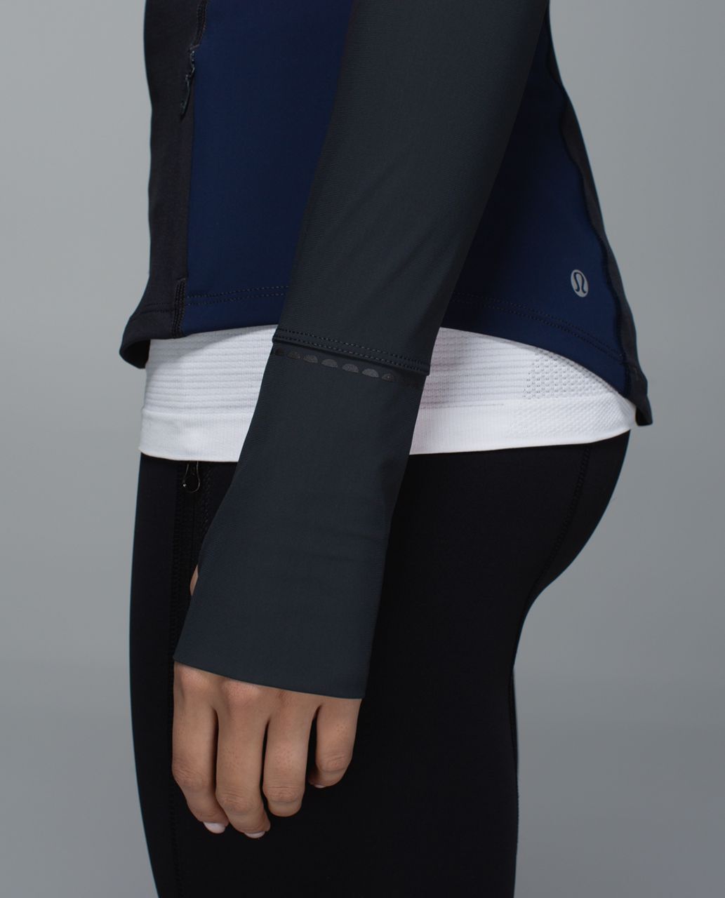 Lululemon Trail Bound Long Sleeve - Deep Coal / Deep Navy / Electric Coral