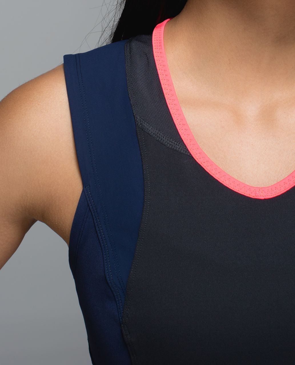 Lululemon Trail Bound Tank - Deep Coal / Deep Navy / Electric Coral