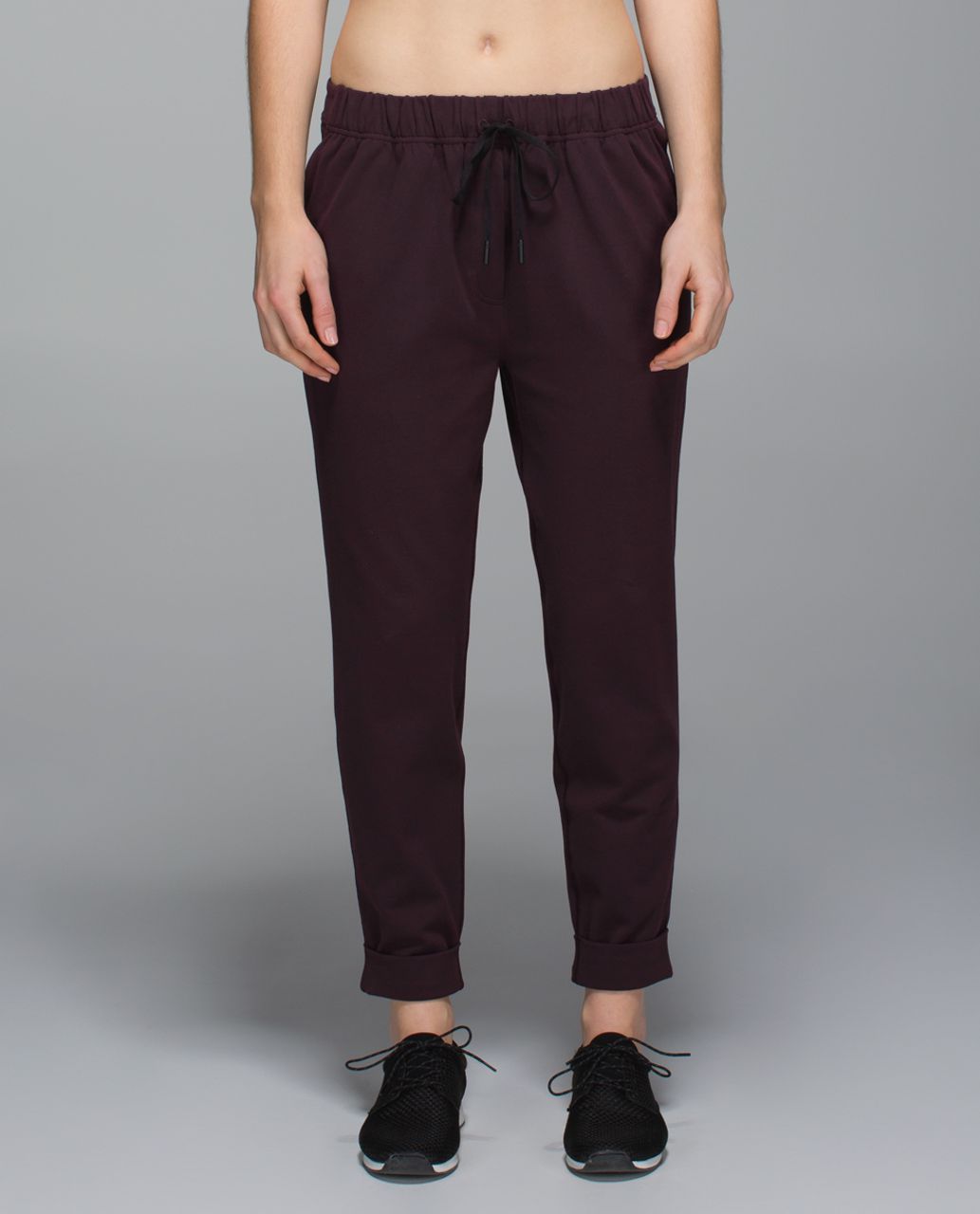 Lululemon Jet Crop *Slim Trouser - Black Cherry / Black - lulu