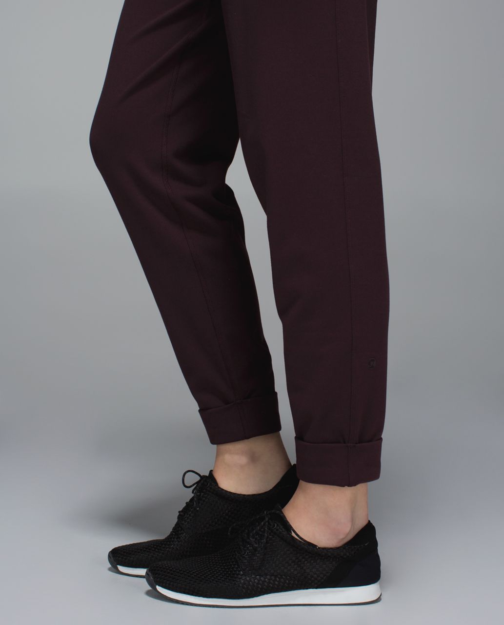 Lululemon Jet Crop *Luon - Black Cherry - lulu fanatics