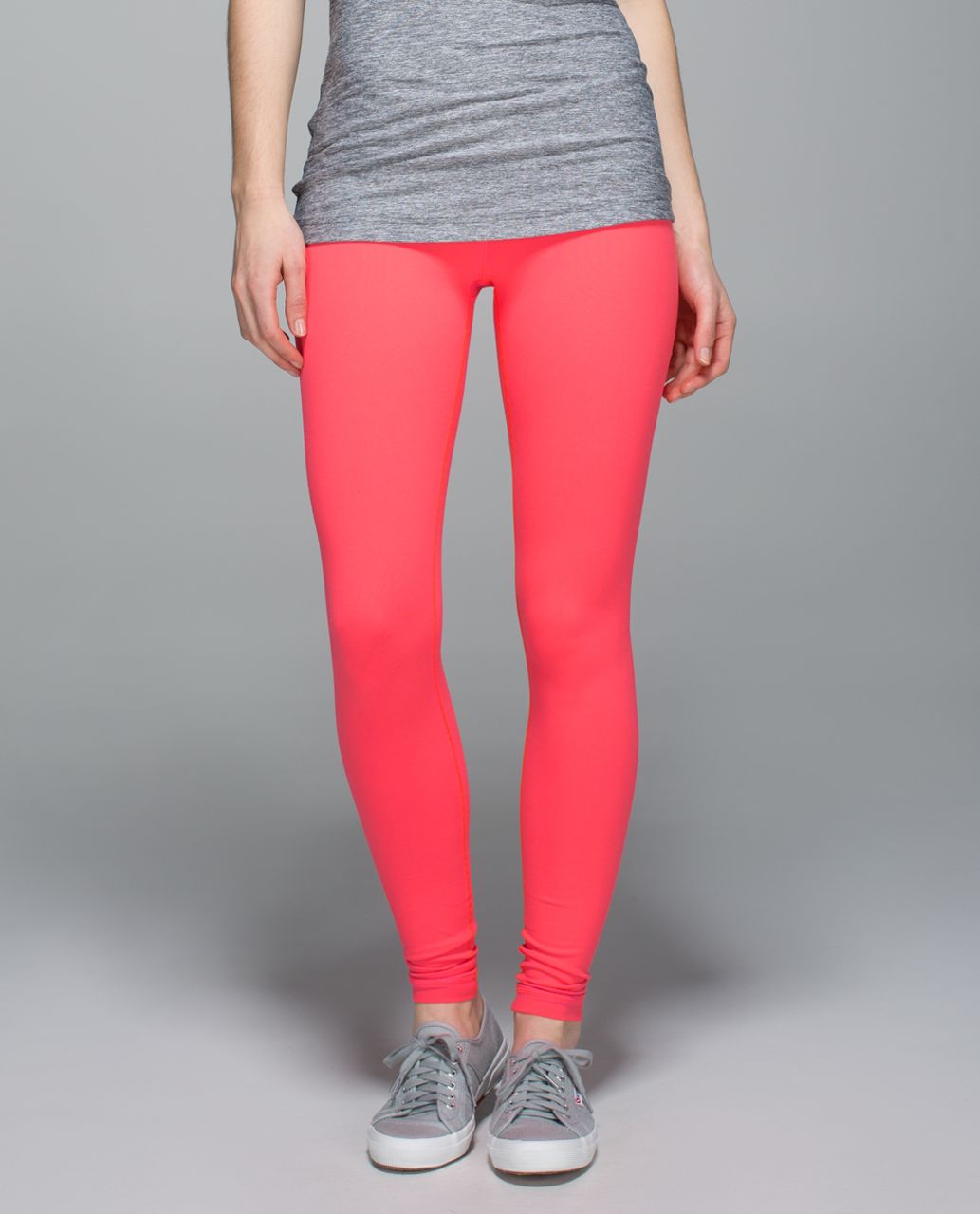 Lululemon Size 6 Wunder Under HR Tight 25 *F Coral Pink RUSC