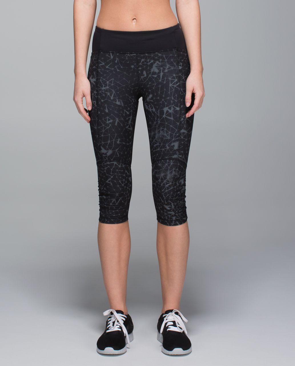 Lululemon Stash It Crop Leggings Full On Luxtreme Star Crushed Coal Black Size  6 - $32 - From Erica