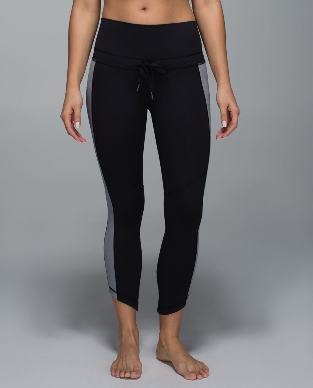 Lululemon Retreat 7/8 Pant - Black / Heathered Slate