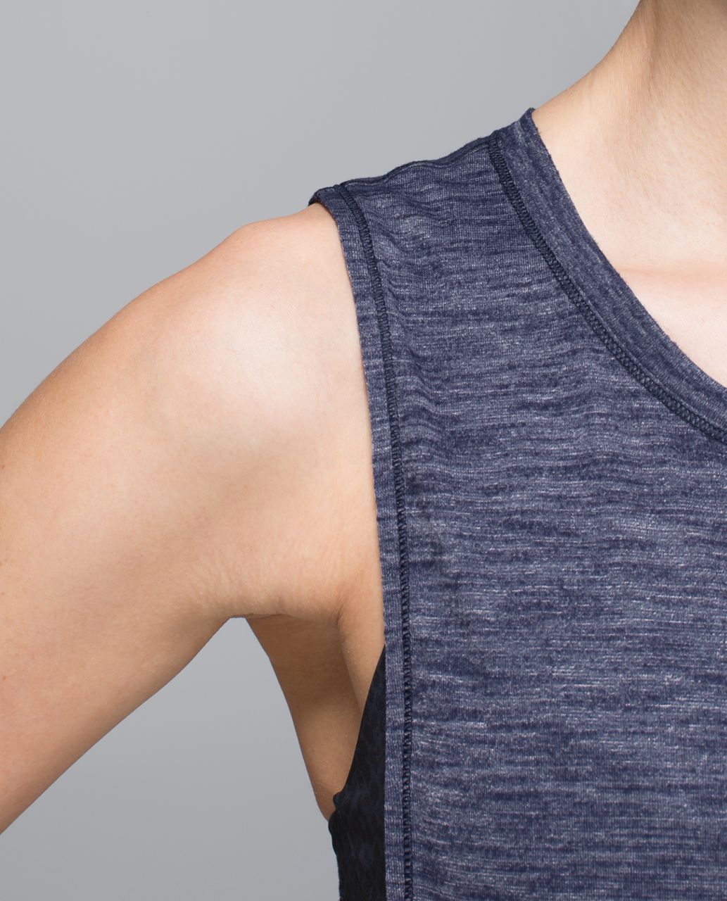 Lululemon Var-City Muscle Tank - Heathered Deep Navy