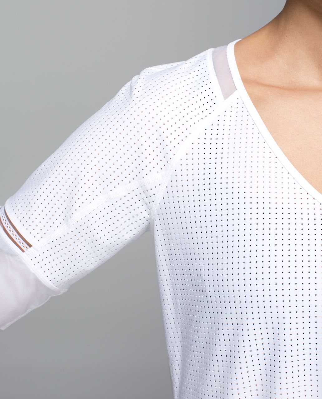 Lululemon Var-City 1/2 Sleeve - White